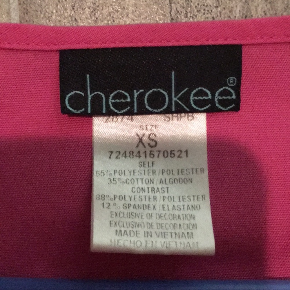 Pink Scrub Top - Picture 2 of 3
